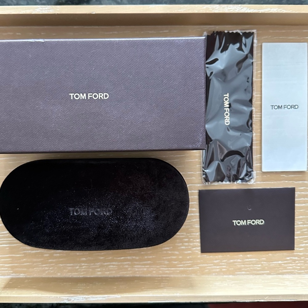 TOM FORD Velvet Eyeglasses Sunglasses Hard Case